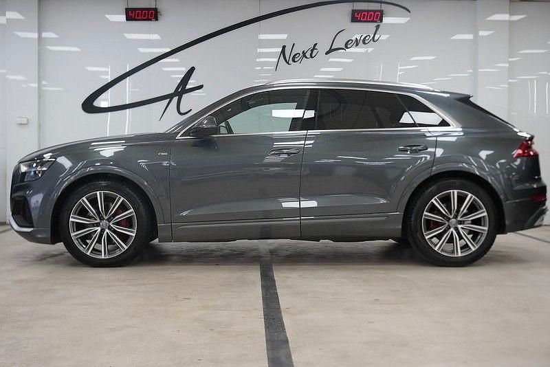 Gebraucht Audi Q8 S-Line 286 PS (210 kW) 2018 SUV