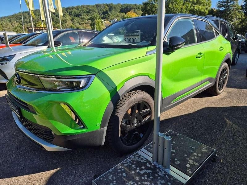 Gebraucht Opel Mokka-e Ultimate 100 kW (136 PS) 2022 Matchagrün SUV