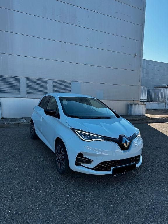 Weiß Gebraucht 2023 Renault Zoe Iconic Kleinwagen | 15.900 € (Superpreis) - Bild 1/4