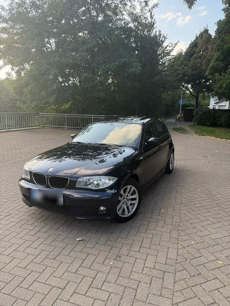 Gebraucht BMW 116 116 PS (85 kW) 2006 Schwarz Kleinwagen