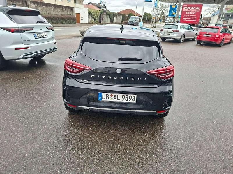 Neu Mitsubishi Colt Select 91 PS (66 kW) 2025 Schwarz Kleinwagen