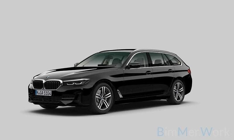 Gebraucht BMW 530 Sport Line 286 PS (210 kW) 2022 Schwarz Limousine