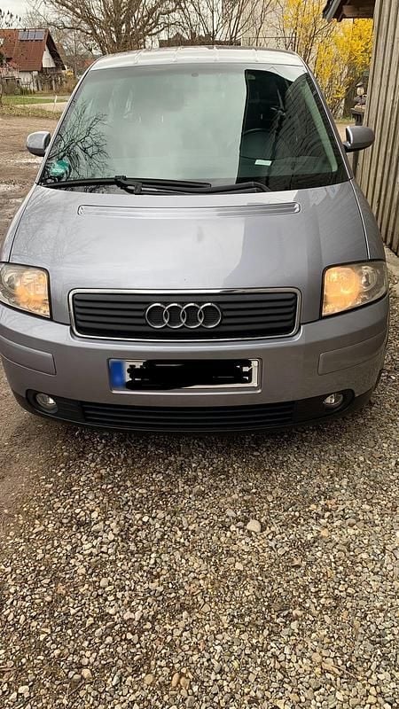 Usata Audi A2 75 CV (55 kW) 2025 Grigio Utilitaria