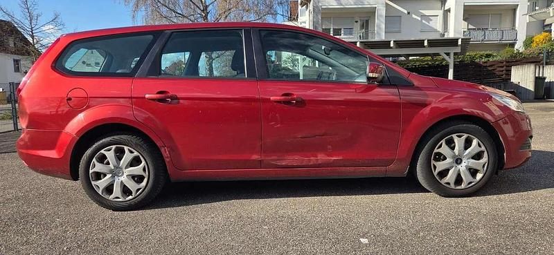 Gebraucht Ford Focus Style 110 PS (80 kW) 2009 Tango Kombi