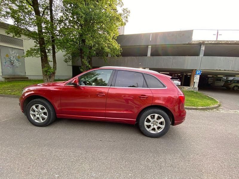 Rot Gebraucht 2009 Audi Q5 SUV | 8.000 € (Superpreis) - Bild 1/4