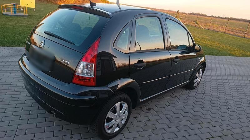 Gebraucht Citroën C3 75 PS (55 kW) 2009 Schwarz Kleinwagen