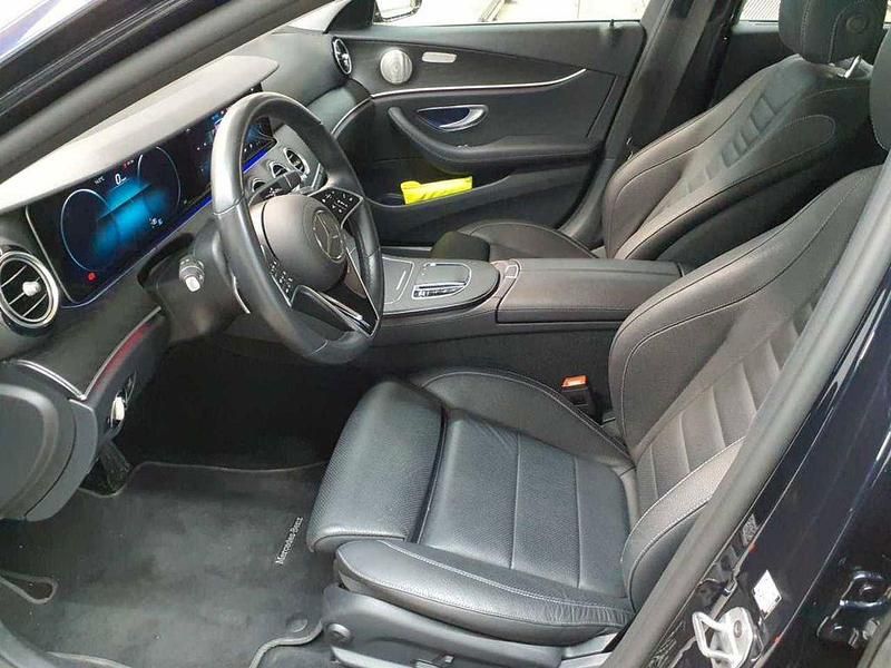 Gebraucht Mercedes E400 330 PS (242 kW) 2022 Blau Limousine