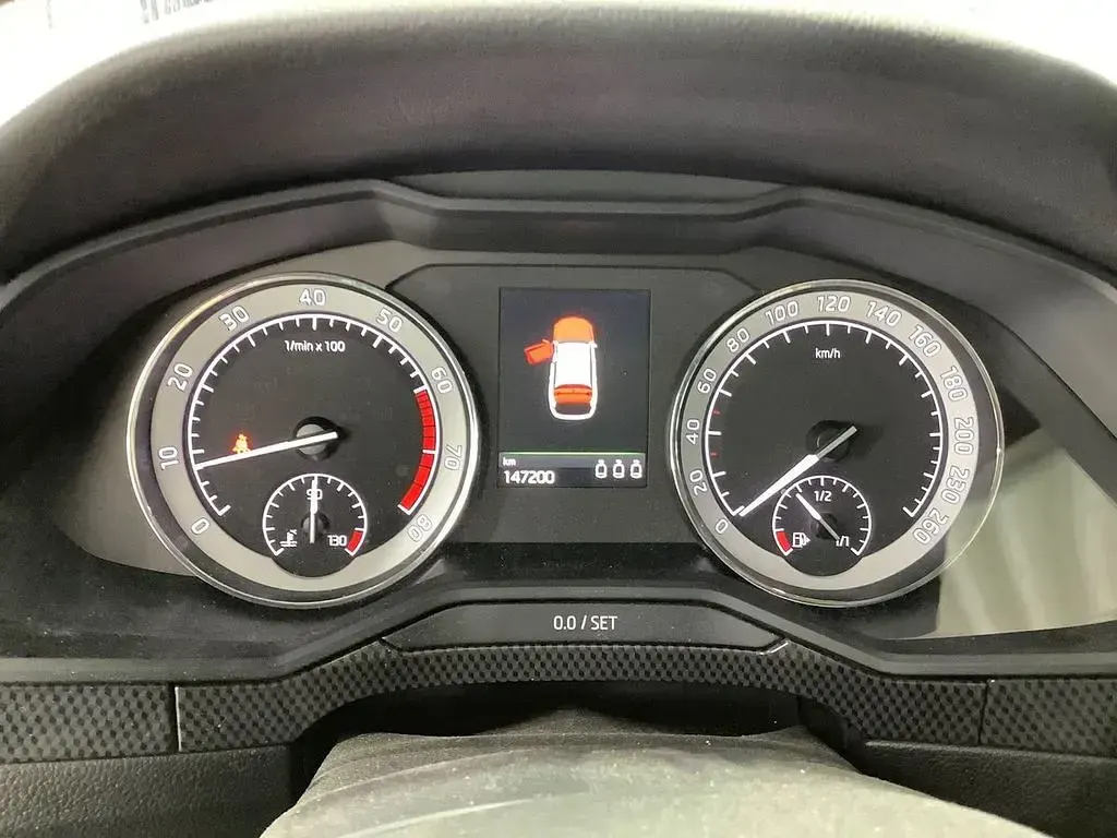 Gebraucht Skoda Superb SportLine 280 PS (205 kW) 2017 Weiß Kombi