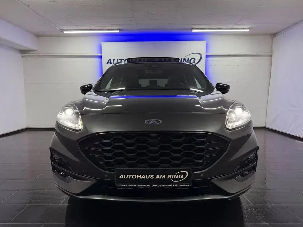 Gebraucht Ford Kuga ST-Line 190 PS (139 kW) 2020 Grau SUV
