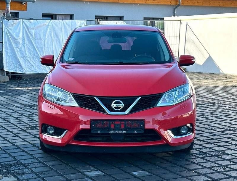 Gebraucht Nissan Pulsar Acenta 116 PS (85 kW) 2015 Red (s) Kleinwagen