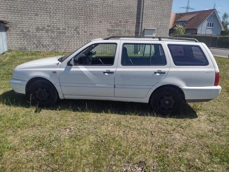 Weiß Gebraucht 1997 VW Golf III Kombi | 2.850 € - Bild 1/4