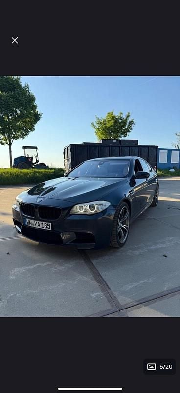 Schwarz Gebraucht 2013 BMW M5 Limousine | 29.900 € (Guter Preis) - Bild 1/4