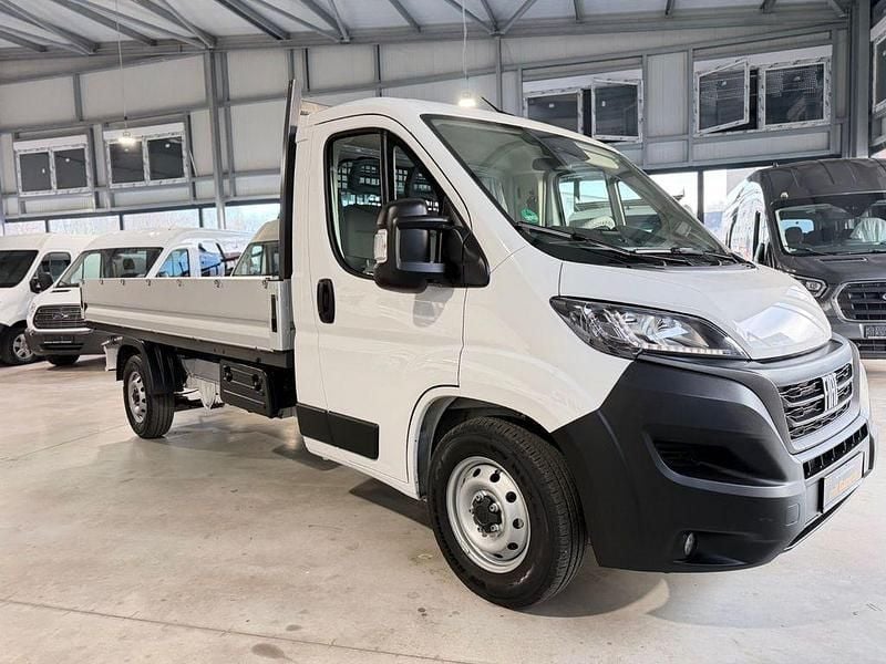 Bianco Gebraucht 2024 Fiat Ducato Van | 27.900 € (Superpreis) - Bild 1/4