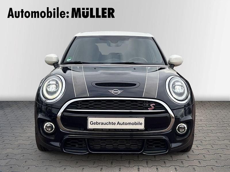 Gebraucht Mini Cooper S 192 PS (141 kW) 2019 Schwarz Kleinwagen