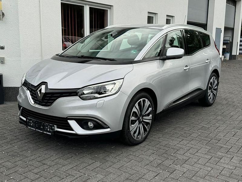 Silber Gebraucht 2019 Renault Grand Scénic IV Business Van / Kleinbus | 9.490 € - Bild 1/4