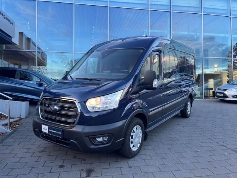 Gebraucht Ford Transit 185 PS (136 kW) 2020 Blazerblau Van