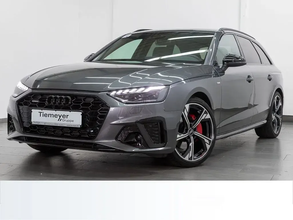 Używany Audi A4 S-Line 204 KM (150 kW) 2025 Szary Kombi