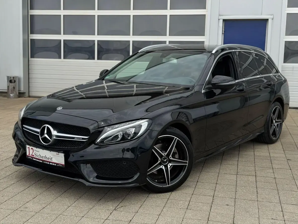 Gebraucht Mercedes C220 AMG line 170 PS (125 kW) 2018 Schwarz Kombi