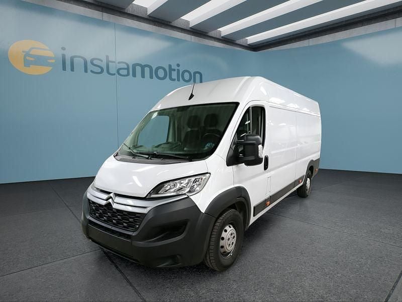 Weiß Gebraucht 2024 Citroën Jumper Van / Kleinbus | 25.599 € (Fairer Preis) - Bild 1/4