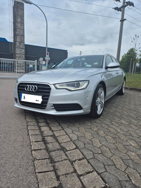 Silber Gebraucht 2012 Audi A6 Kombi | 9.890 € (Fairer Preis) - Bild 1/4