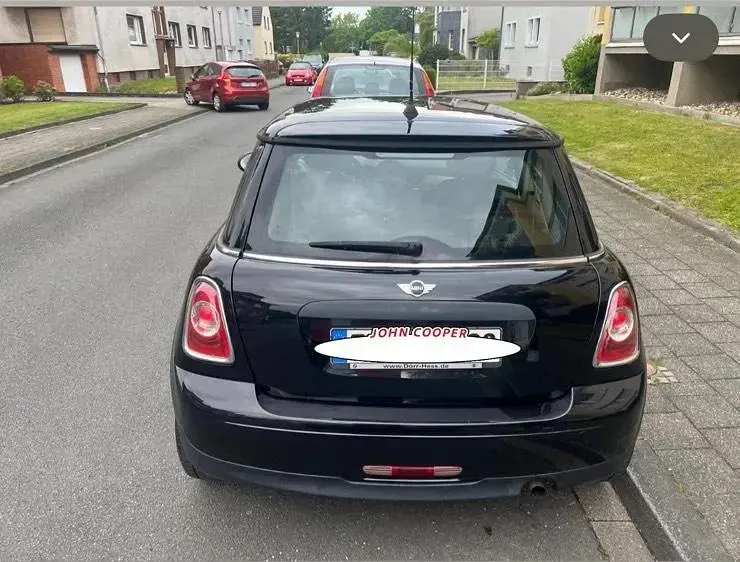 Gebraucht Mini Cooper 75 PS (55 kW) 2013 Schwarz Kleinwagen