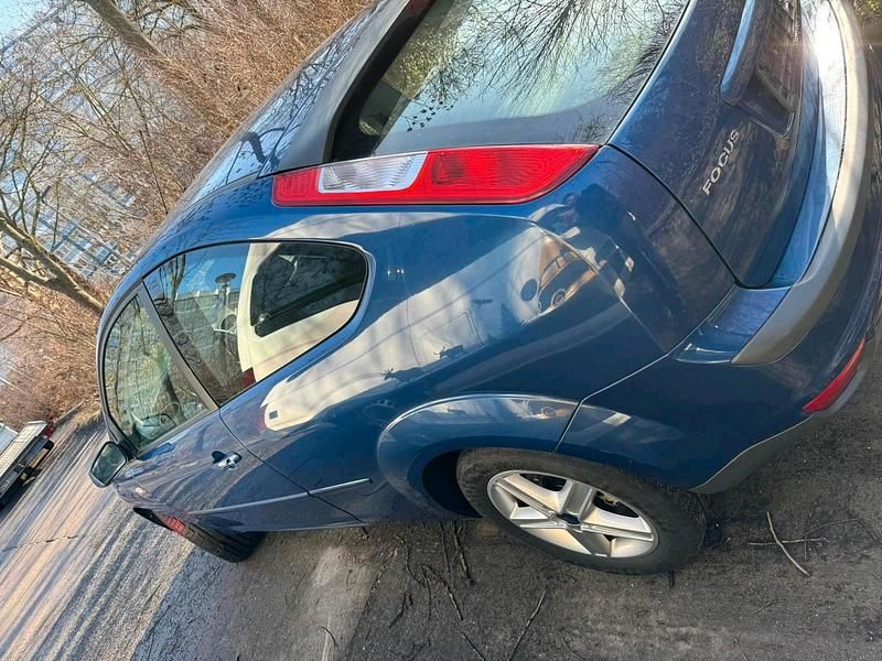 Gebraucht Ford Focus 80 PS (58 kW) 2007 Blau Limousine