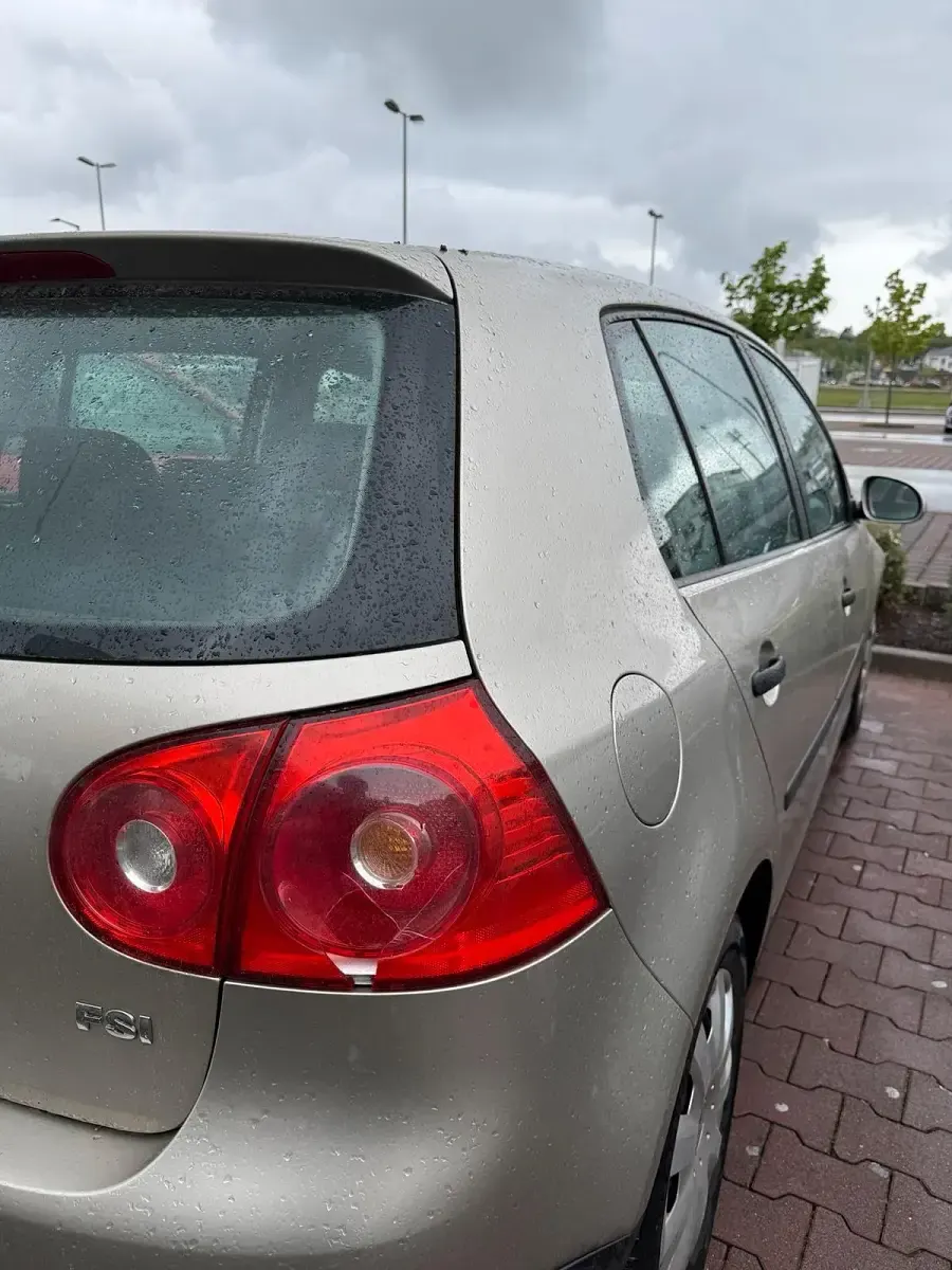 Gebraucht VW Golf V 75 PS (55 kW) 2004 Beige Kleinwagen