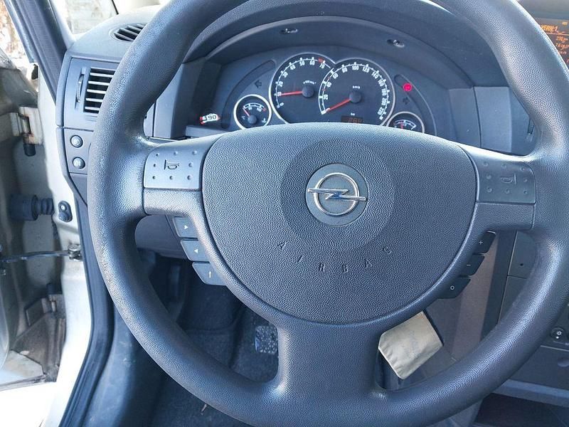 Gebraucht Opel Meriva 105 PS (77 kW) 2008 Gold Van / Kleinbus