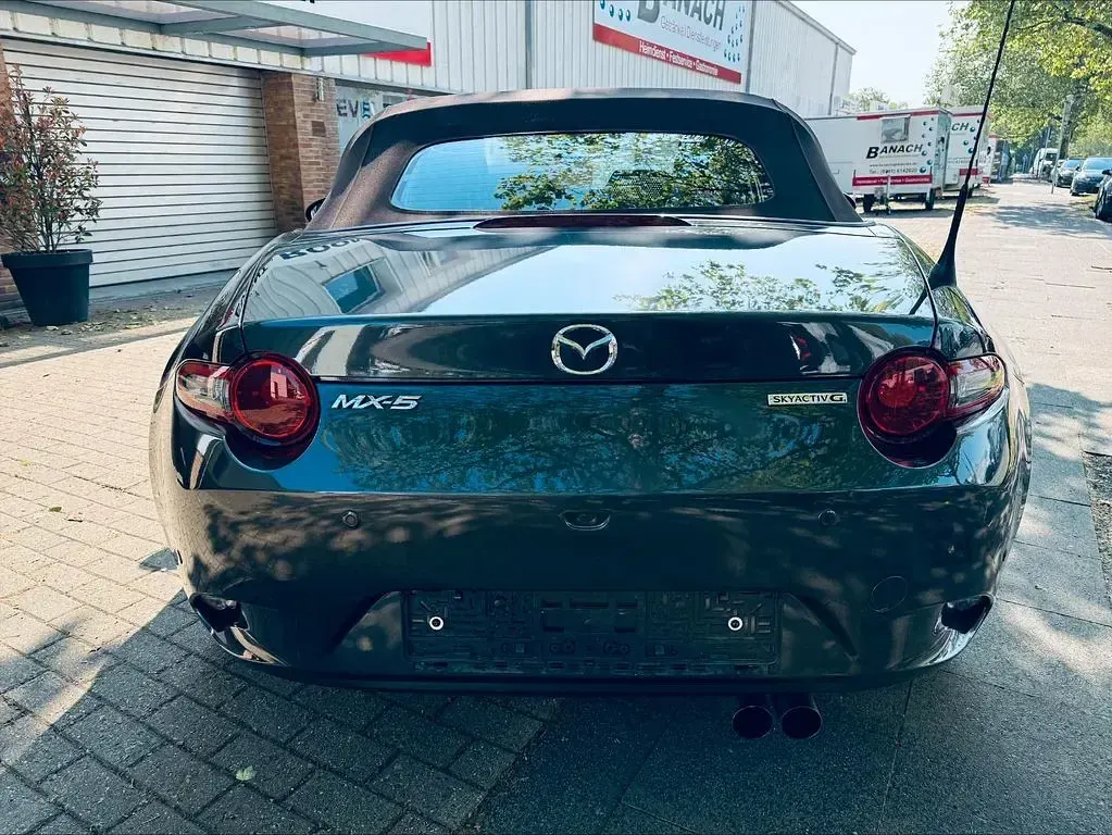 Gebraucht Mazda MX5 Kazari 184 PS (135 kW) 2023 Grau Cabrio
