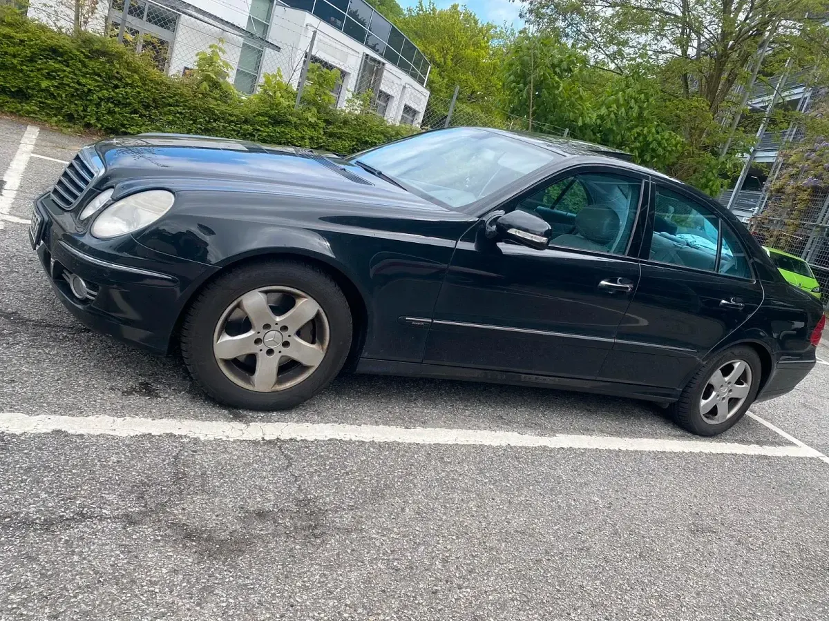 Gebraucht Mercedes E350 272 PS (200 kW) 2008 Limousine