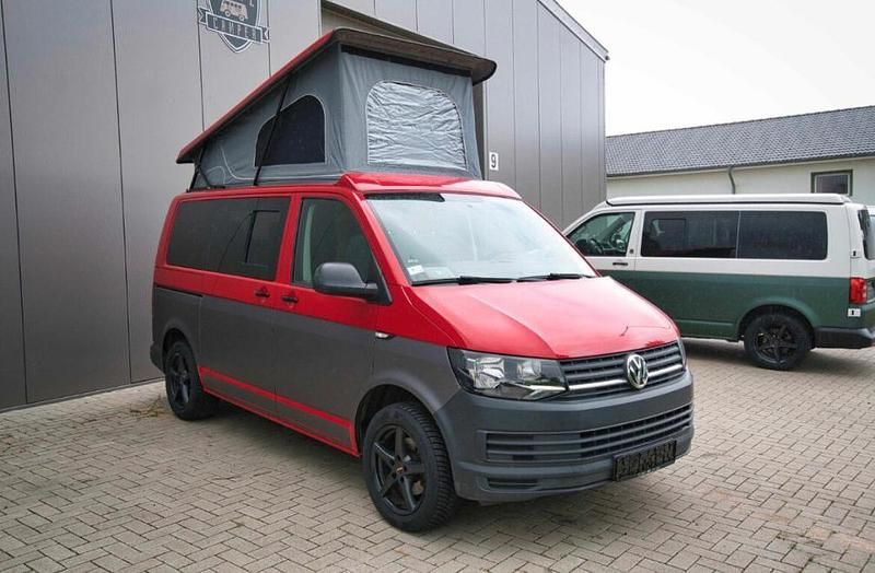 Gebraucht VW Transporter 104 PS (76 kW) 2016 Rot Van