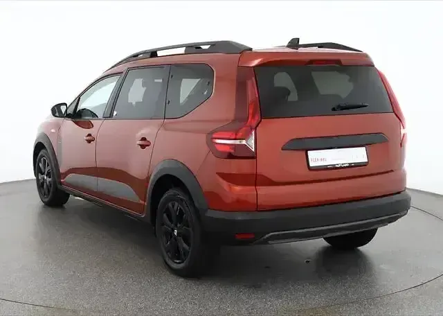 Gebraucht Dacia Jogger Extreme 110 PS (80 kW) 2022 Terrakottabraun Van / Kleinbus