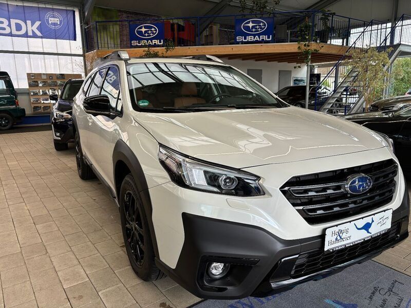 Weiß Gebraucht 2023 Subaru Outback Platinum SUV | 39.950 € (Etwas zu teuer) - Bild 1/4