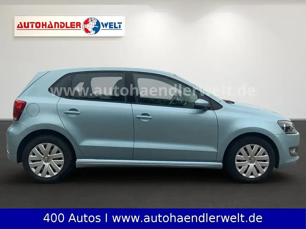 Gebraucht VW Polo 75 PS (55 kW) 2011 Blau Kleinwagen