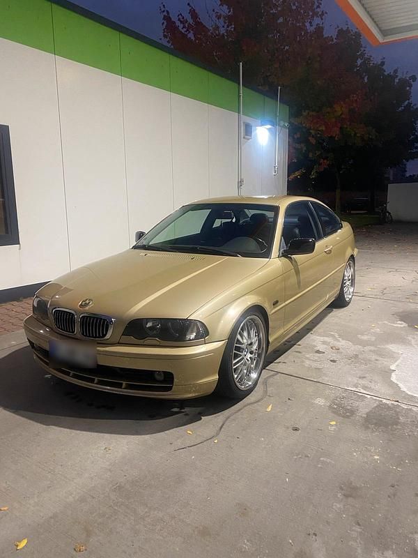 Gebraucht BMW 323 170 PS (125 kW) 1999 Gold Coupé