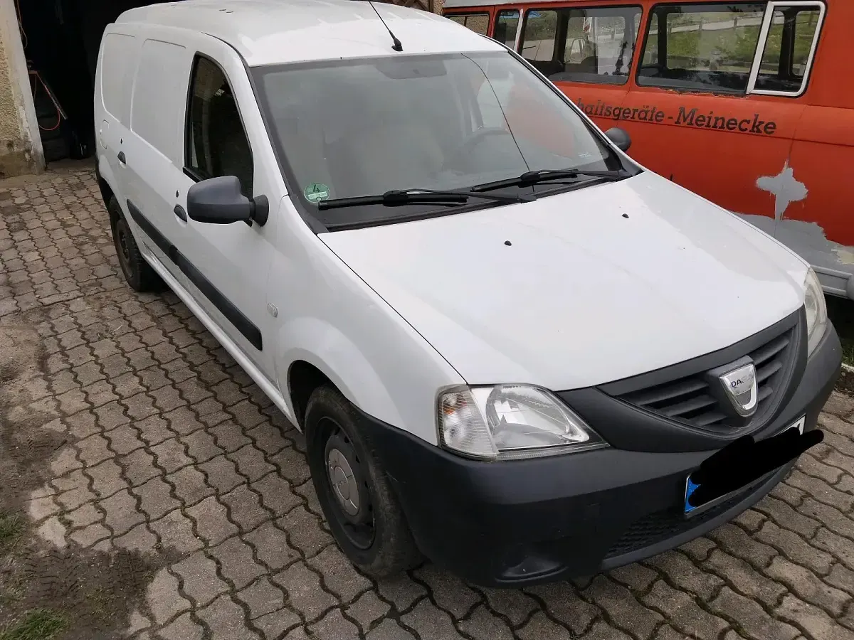 Brugt Dacia Logan 84 HK (61 kW) 2011 Hvid Pickup / Ladvogn