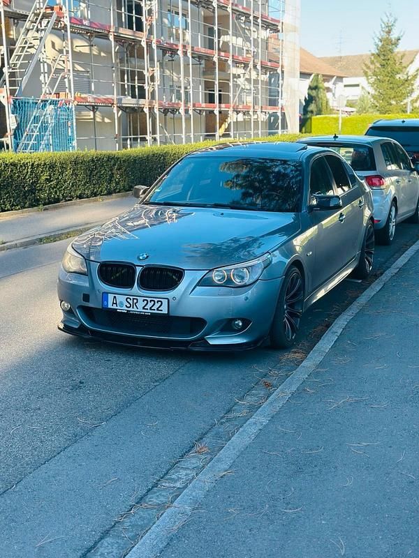 Grau Gebraucht 2005 BMW 530 M Sport Limousine | 7.000 € (Guter Preis) - Bild 1/4