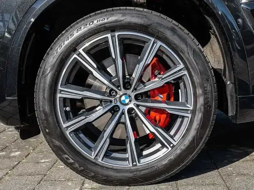 Gebraucht BMW X5 M Sport 286 PS (210 kW) 2025 Schwarz SUV