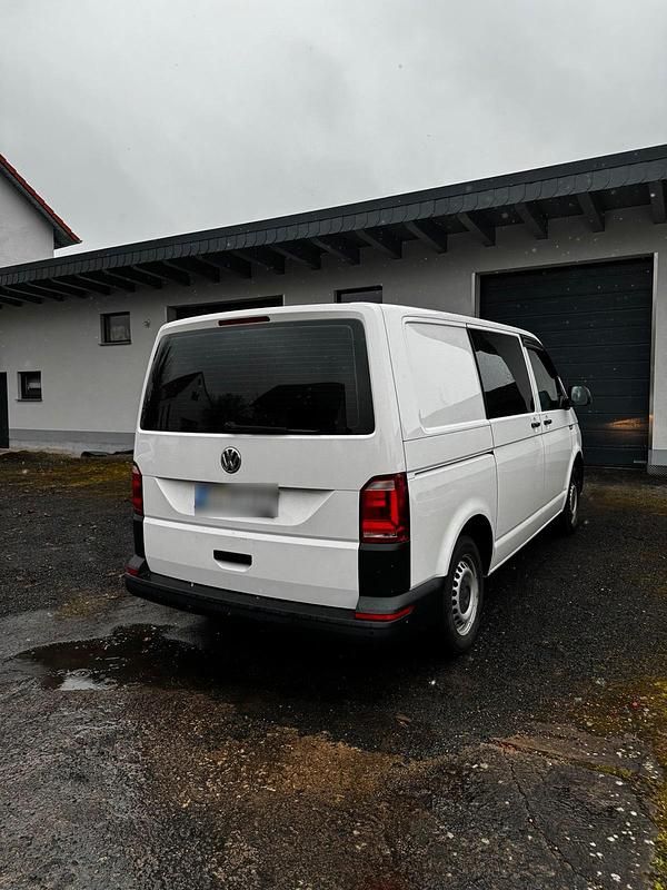 Second-hand VW Transporter 150 CP (110 kW) 2017 Alb Van