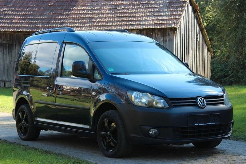 Blau Gebraucht 2011 VW Caddy Van / Kleinbus | 5.200 € (Fairer Preis) - Bild 1/4