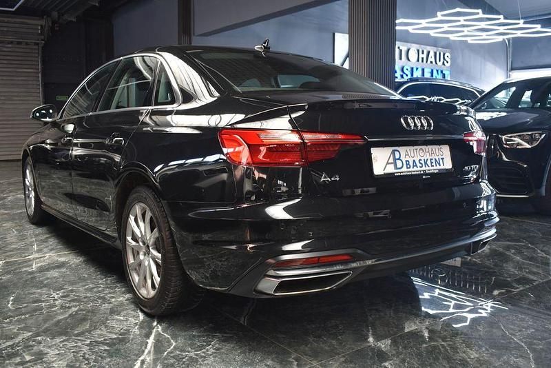 Gebraucht Audi A4 Advanced 204 PS (150 kW) 2023 Schwarz Limousine
