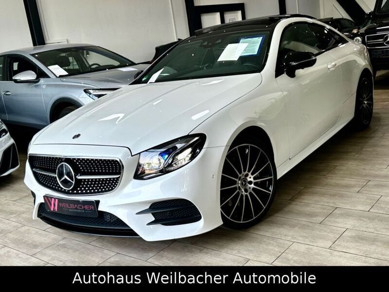 Weiß Gebraucht 2020 Mercedes E450 AMG line Coupé | 45.900 € (Guter Preis) - Bild 1/4