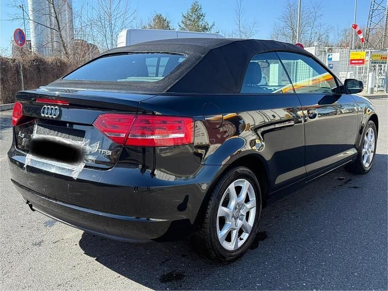 Gebraucht Audi A3 Cabriolet 105 PS (77 kW) 2010 Schwarz Cabrio