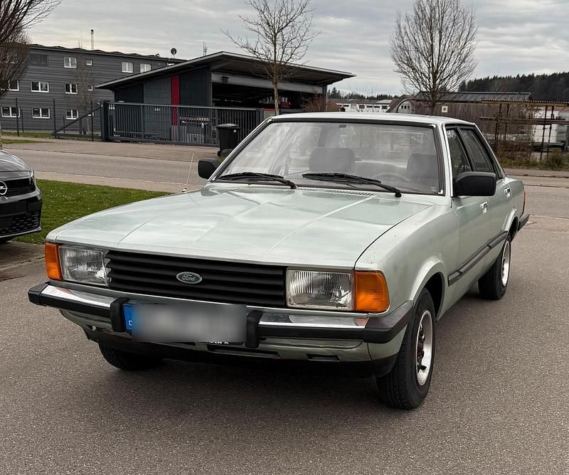 Grün Gebraucht 1982 Ford Taunus Limousine | 3.500 € - Bild 1/4