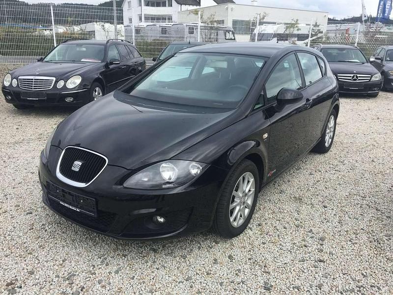 Schwarz Gebraucht 2012 Seat Leon Copa Limousine | 4.000 € (Fairer Preis) - Bild 1/4