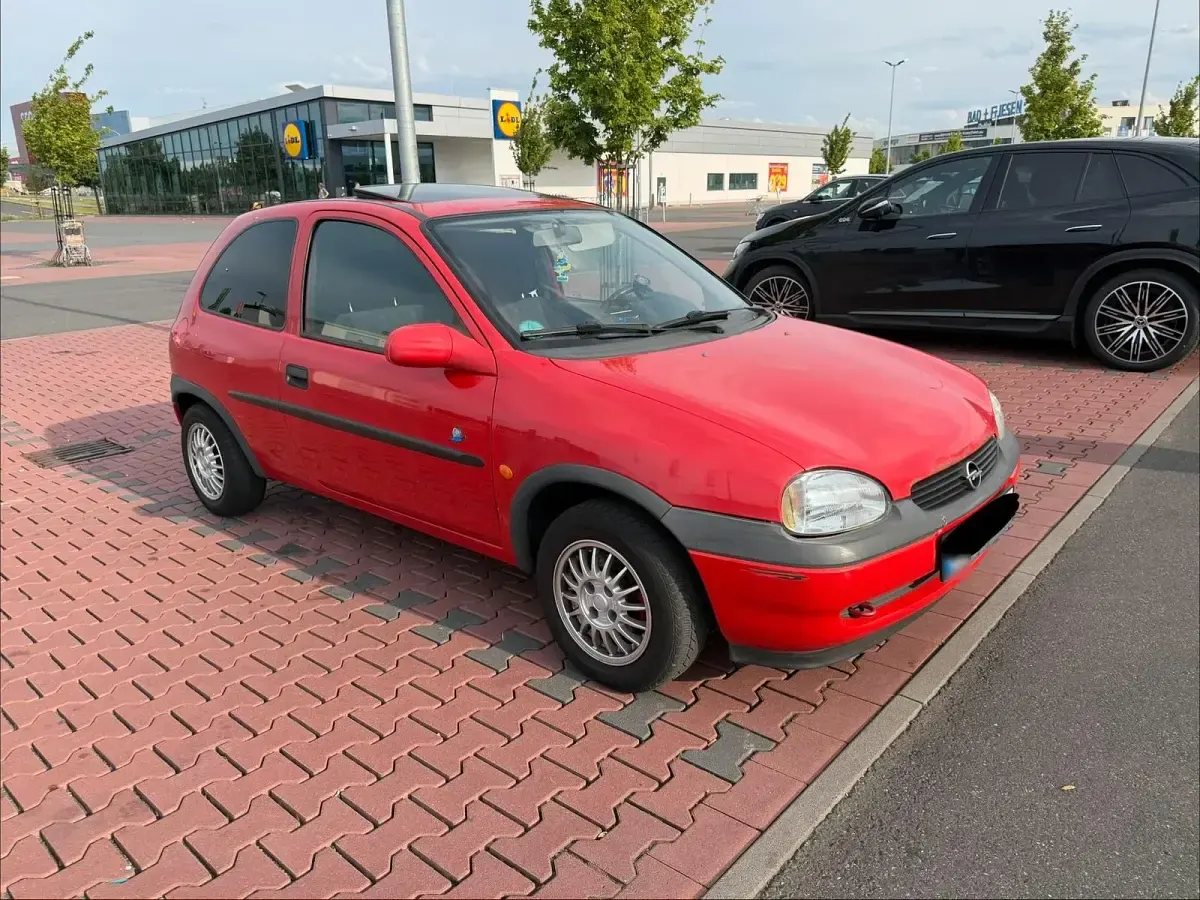 Gebraucht Opel Corsa 54 PS (39 kW) 1998 Rot Kleinwagen