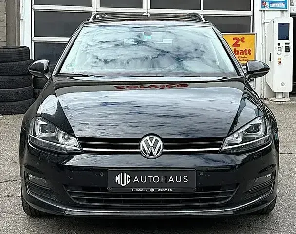 Gebraucht VW Golf VII LOUNGE 110 PS (80 kW) 2015 Schwarz Kombi