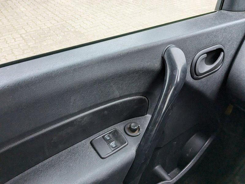 Gebraucht Renault Kangoo 90 PS (66 kW) 2018 Verkehrgelb Van