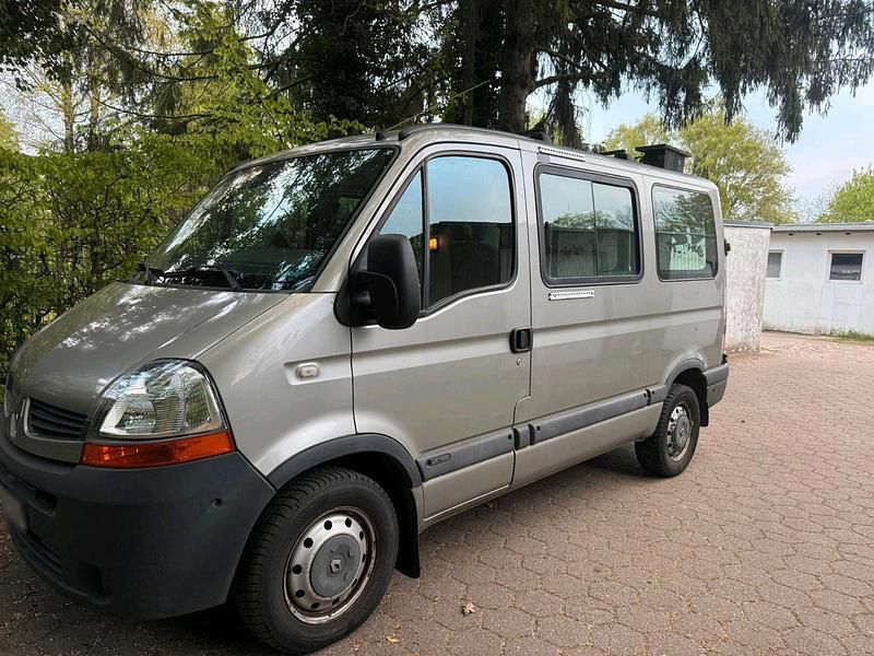 Second-hand Renault Master 2009 Gri Monovolum