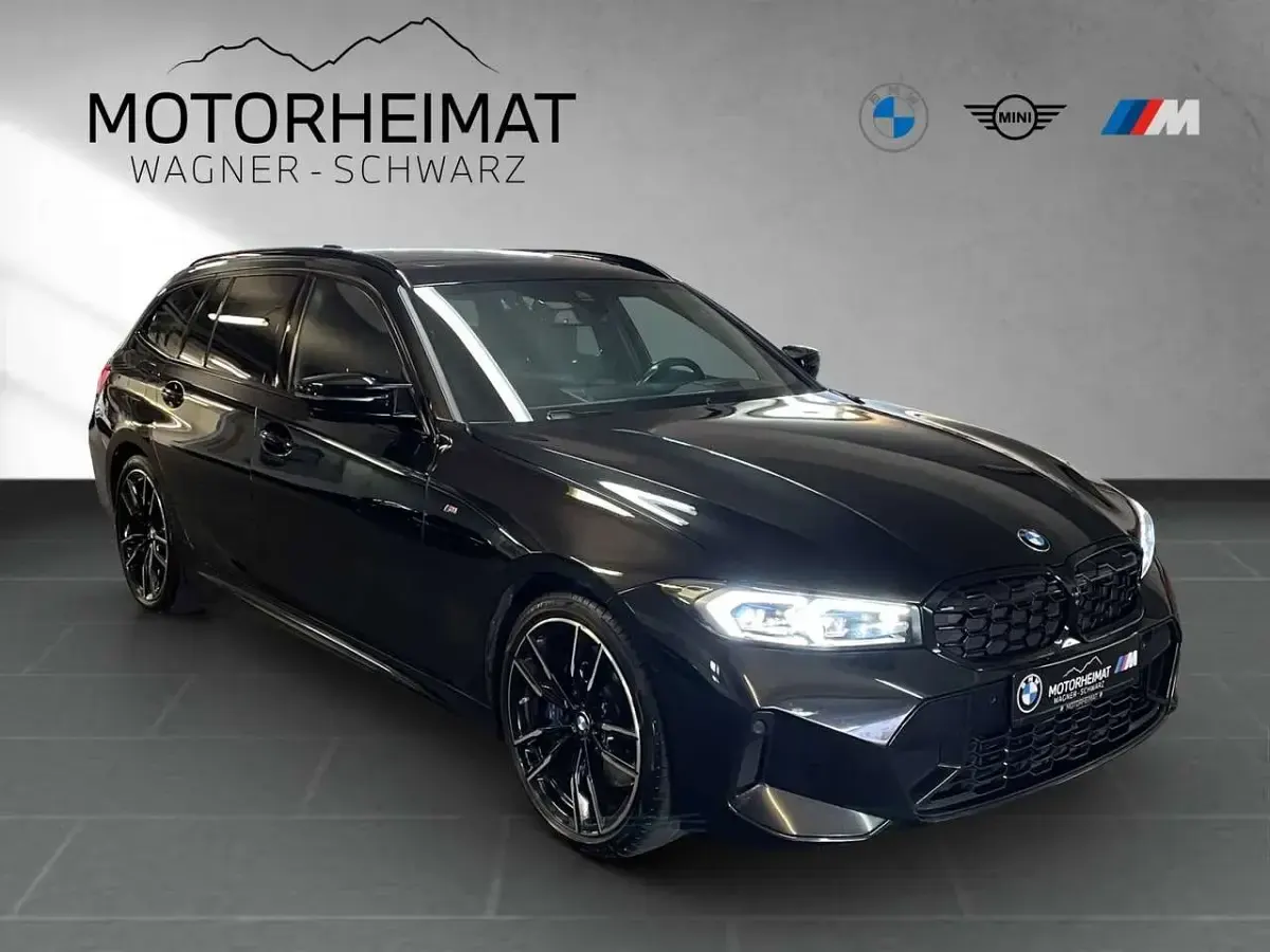 Gebraucht BMW M340 M Sport 374 PS (275 kW) 2023 Saphirschwarz metallic Limousine
